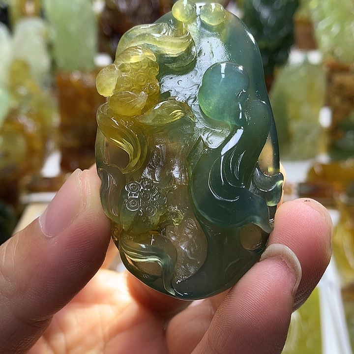 蛇纹石玉未镶嵌珠宝半成品