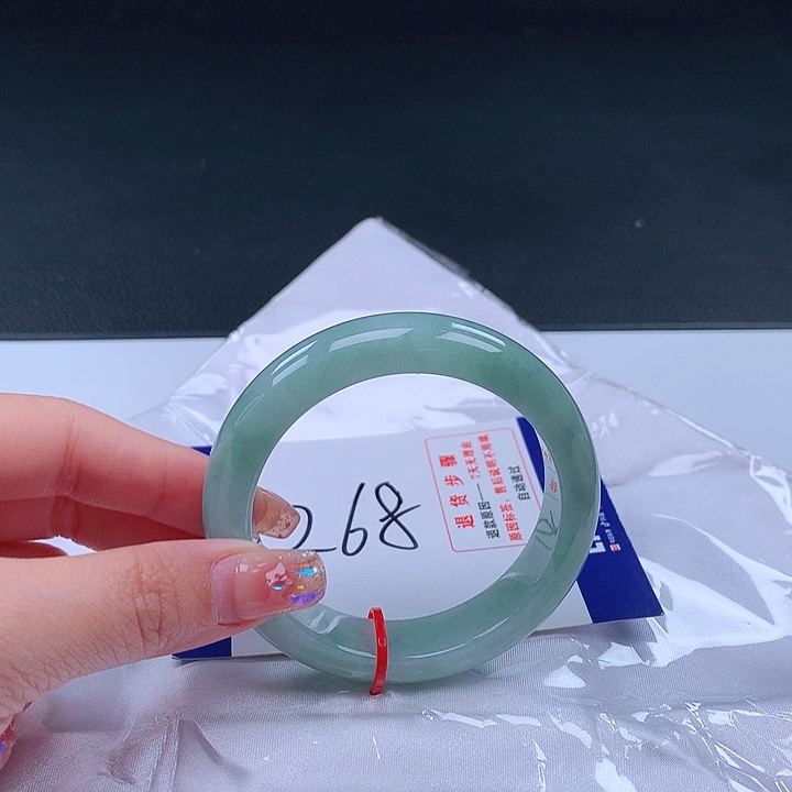 翡翠手镯未镶嵌817018手镯