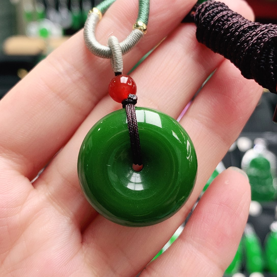 玛瑙/玉髓吊坠未镶嵌