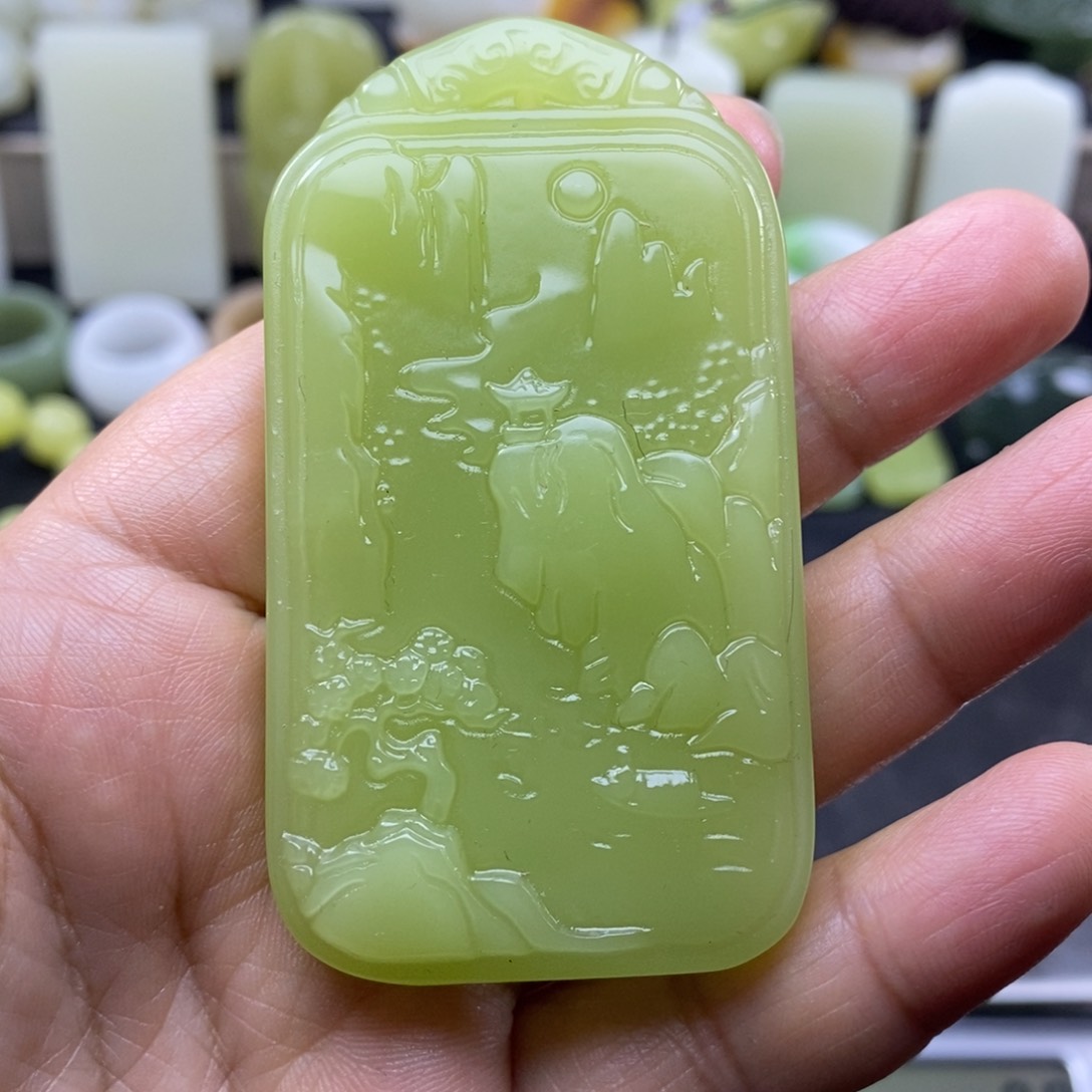 和田玉未镶嵌颈饰