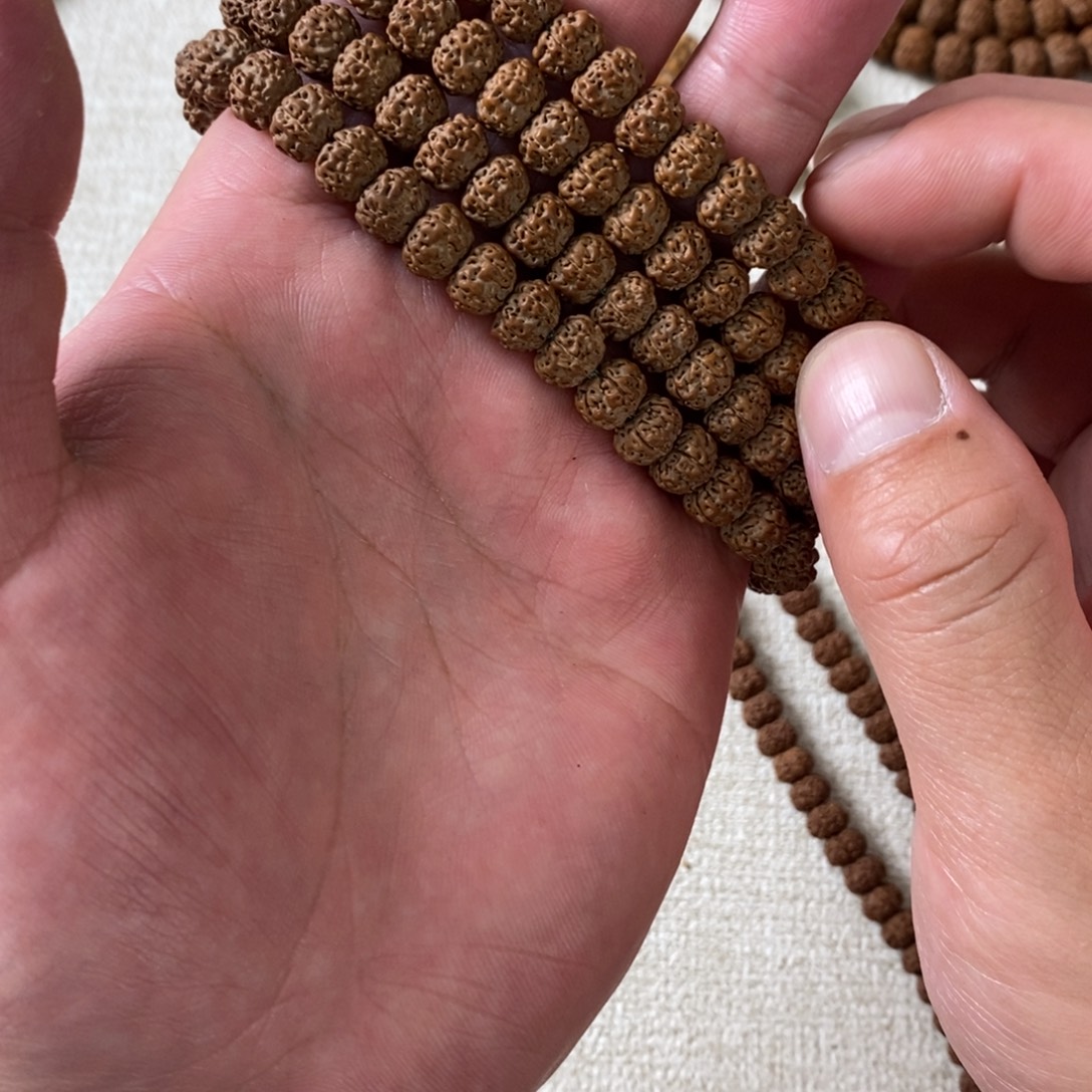 吊坠金刚菩提平细脖挂尺寸9