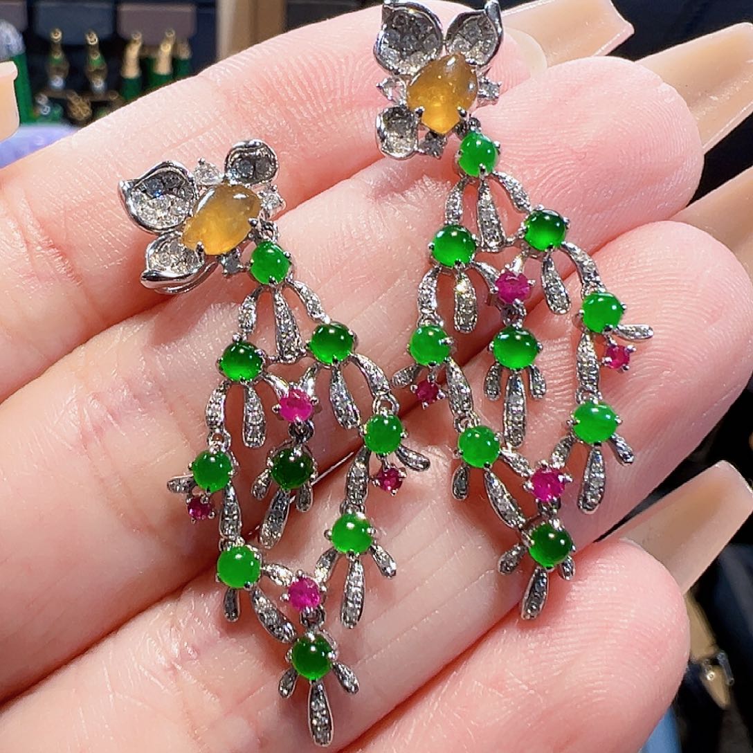 翡翠耳饰18K金镶嵌签收后24小时鉴赏期