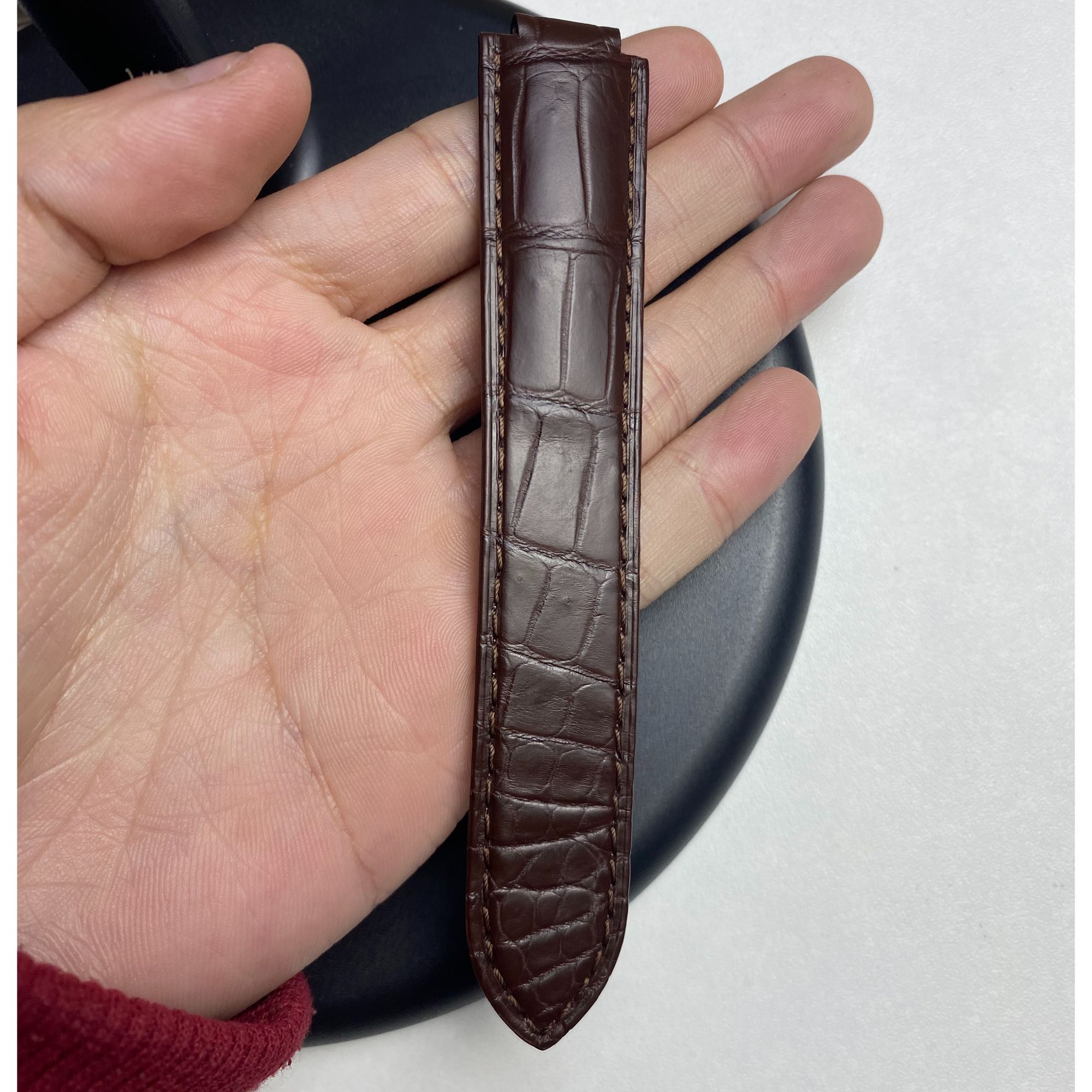 适配卡地亚蓝气球牛皮鳄鱼皮手表带订制表扣配件专用款凹凸接口