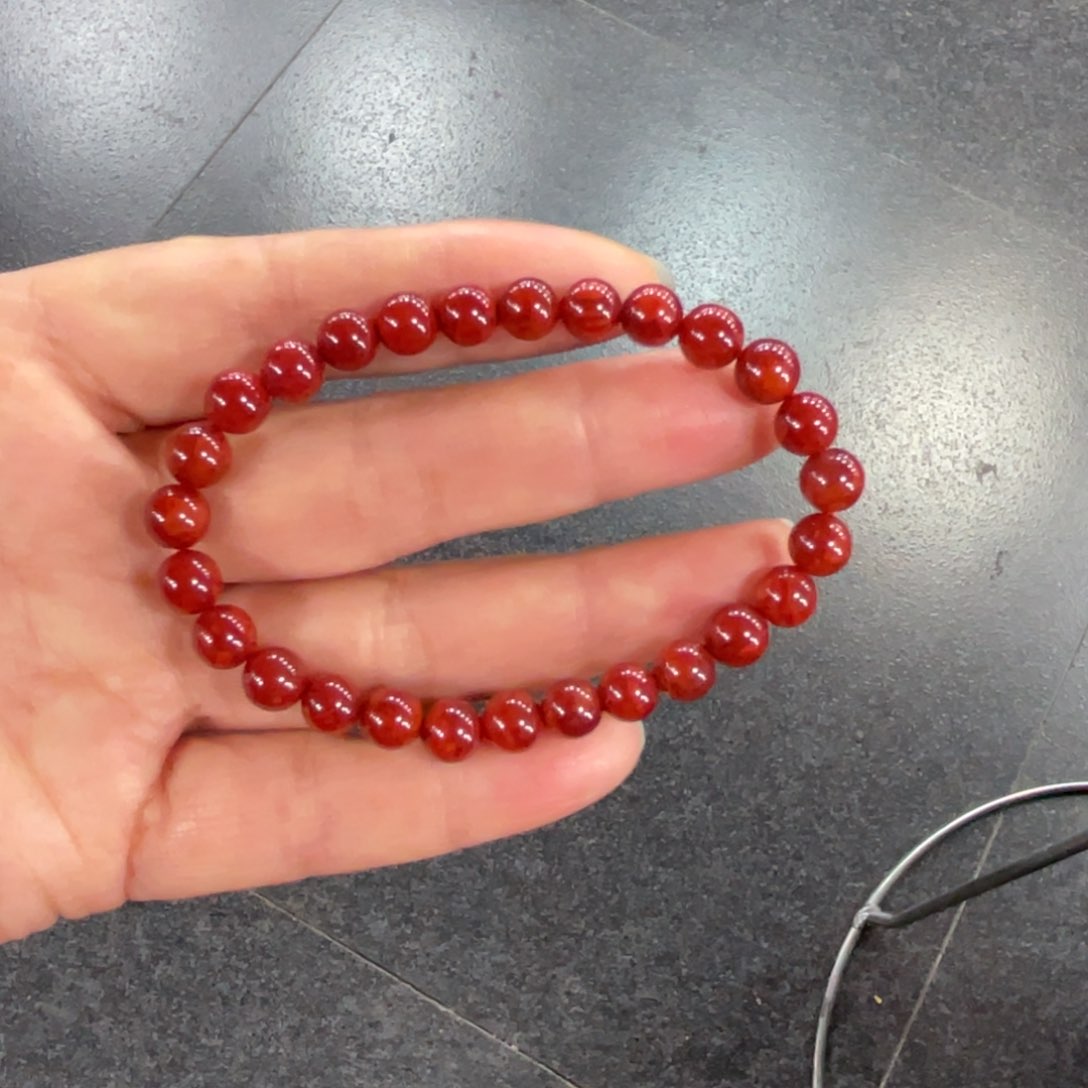 南红玛瑙手串未镶嵌J*