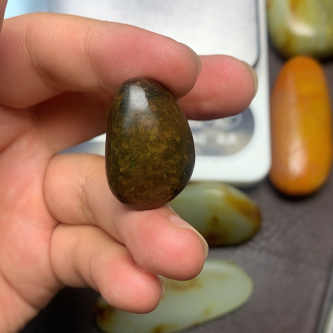 和田玉（糖玉）未镶嵌挂件