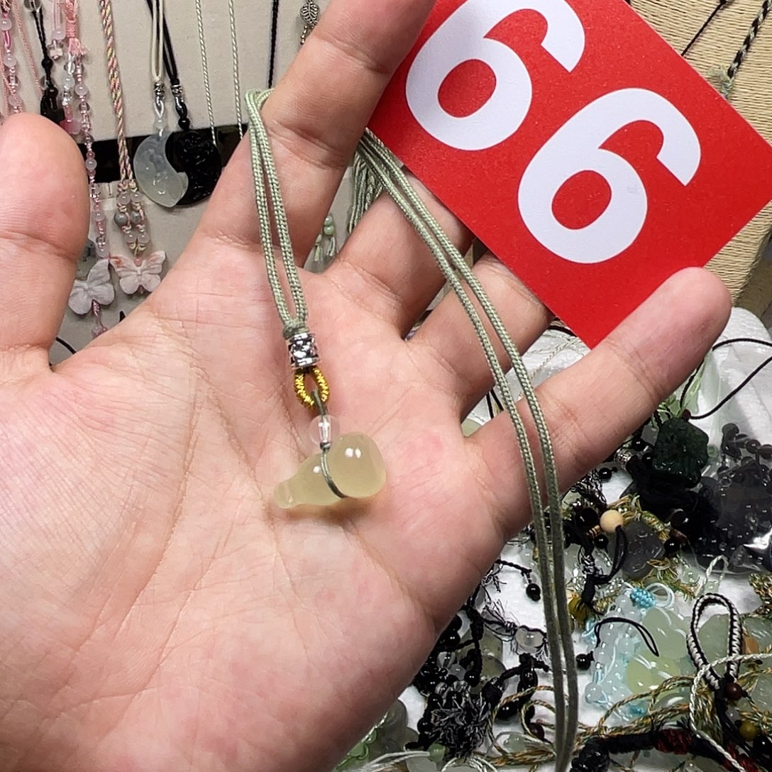 蛇纹石玉合金颈饰