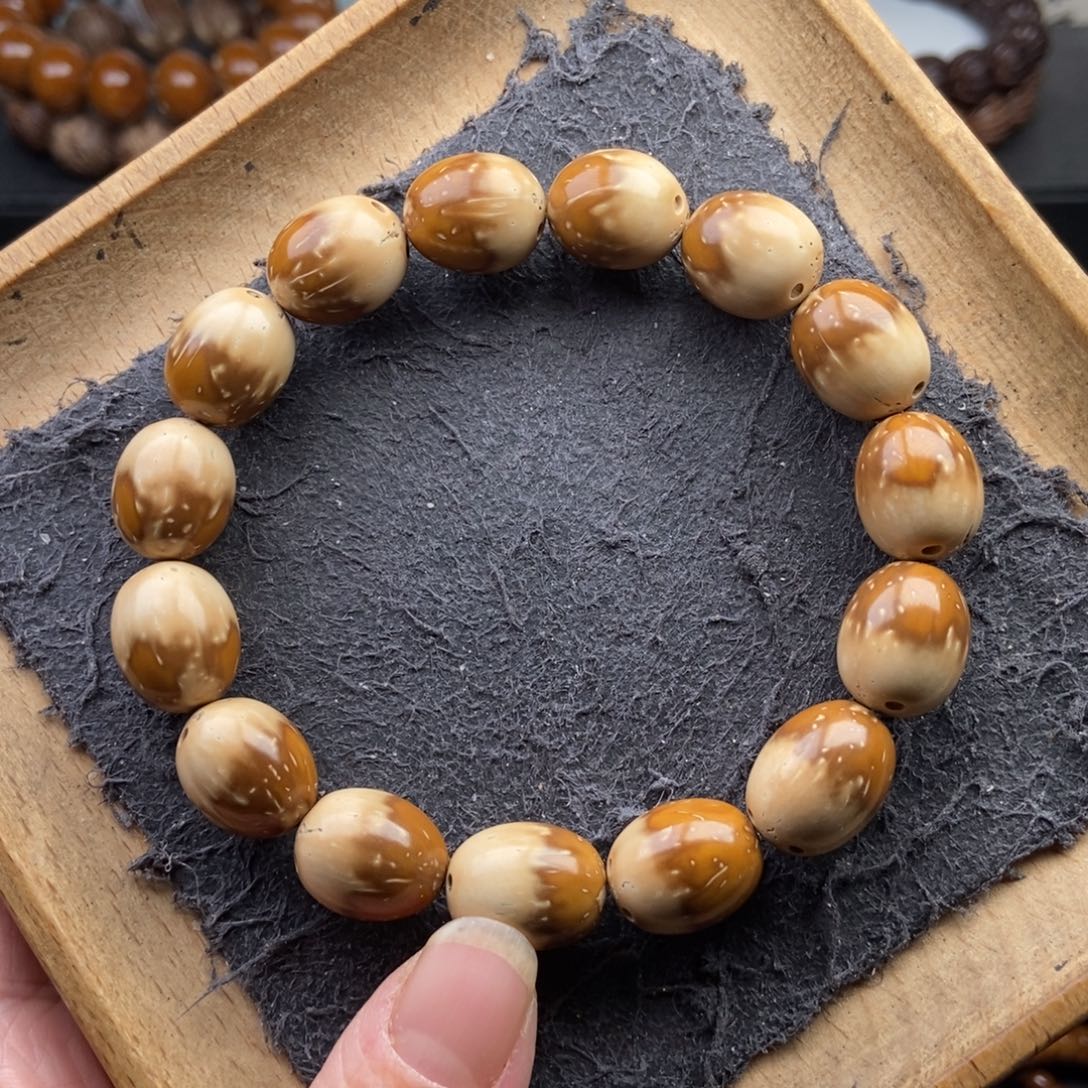 紫金鼠手串12mm精品花皮