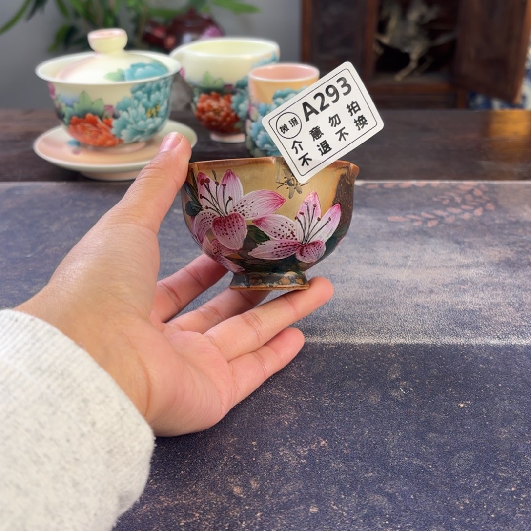景德镇纯手工陶瓷工艺制作