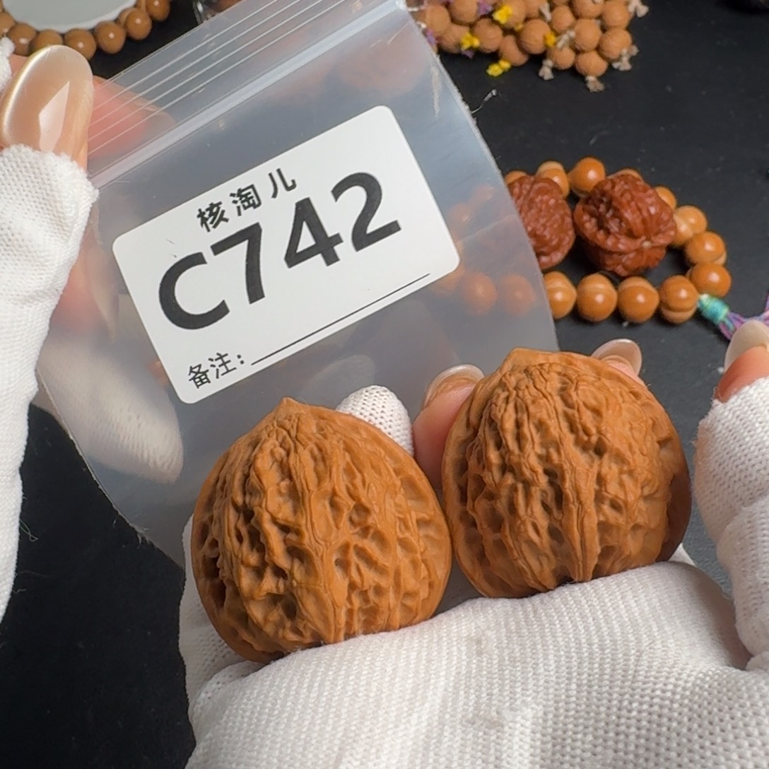 把件文玩核桃38金牛C742