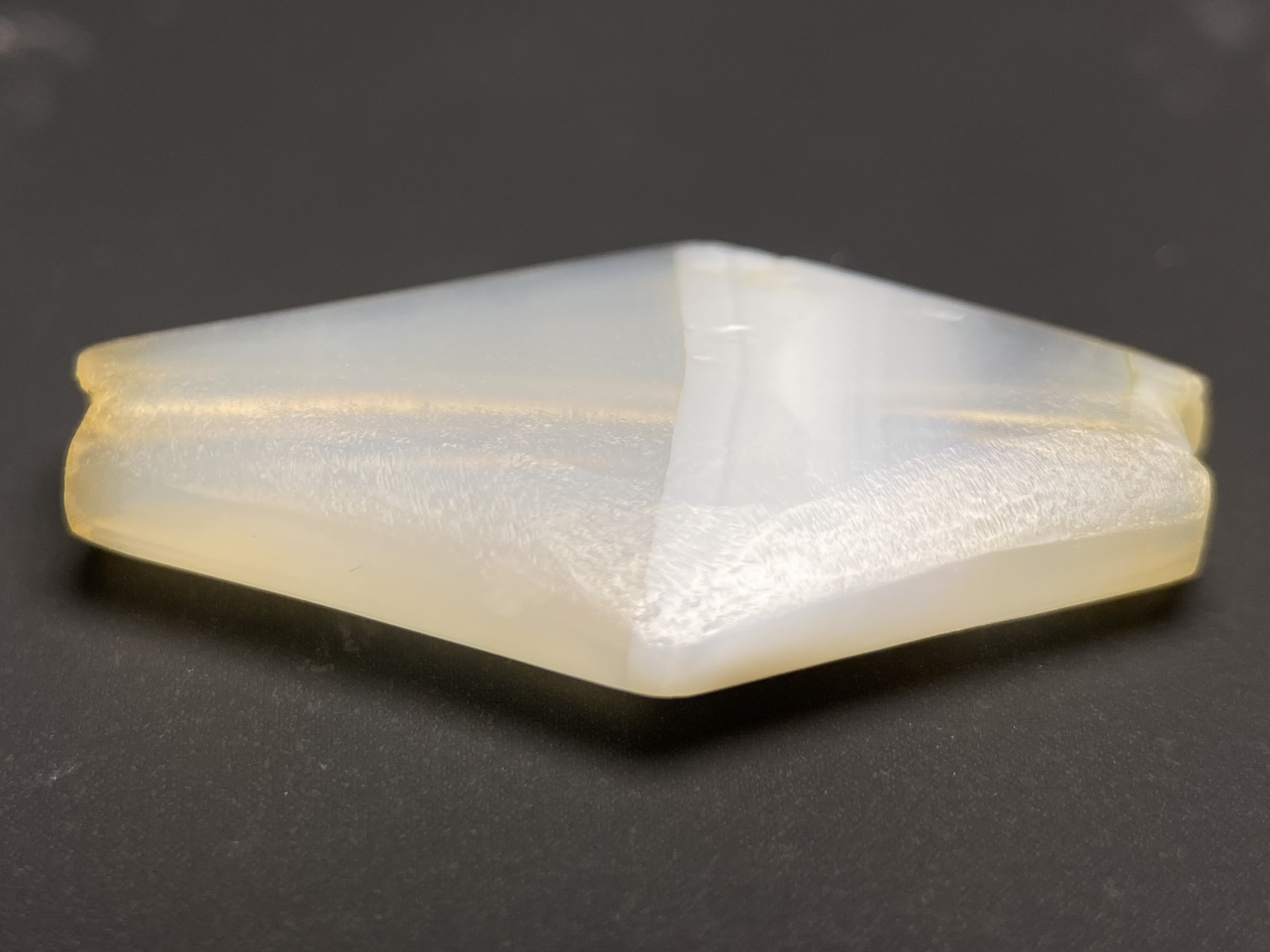 缠丝玛瑙板珠28.9*17.1mm