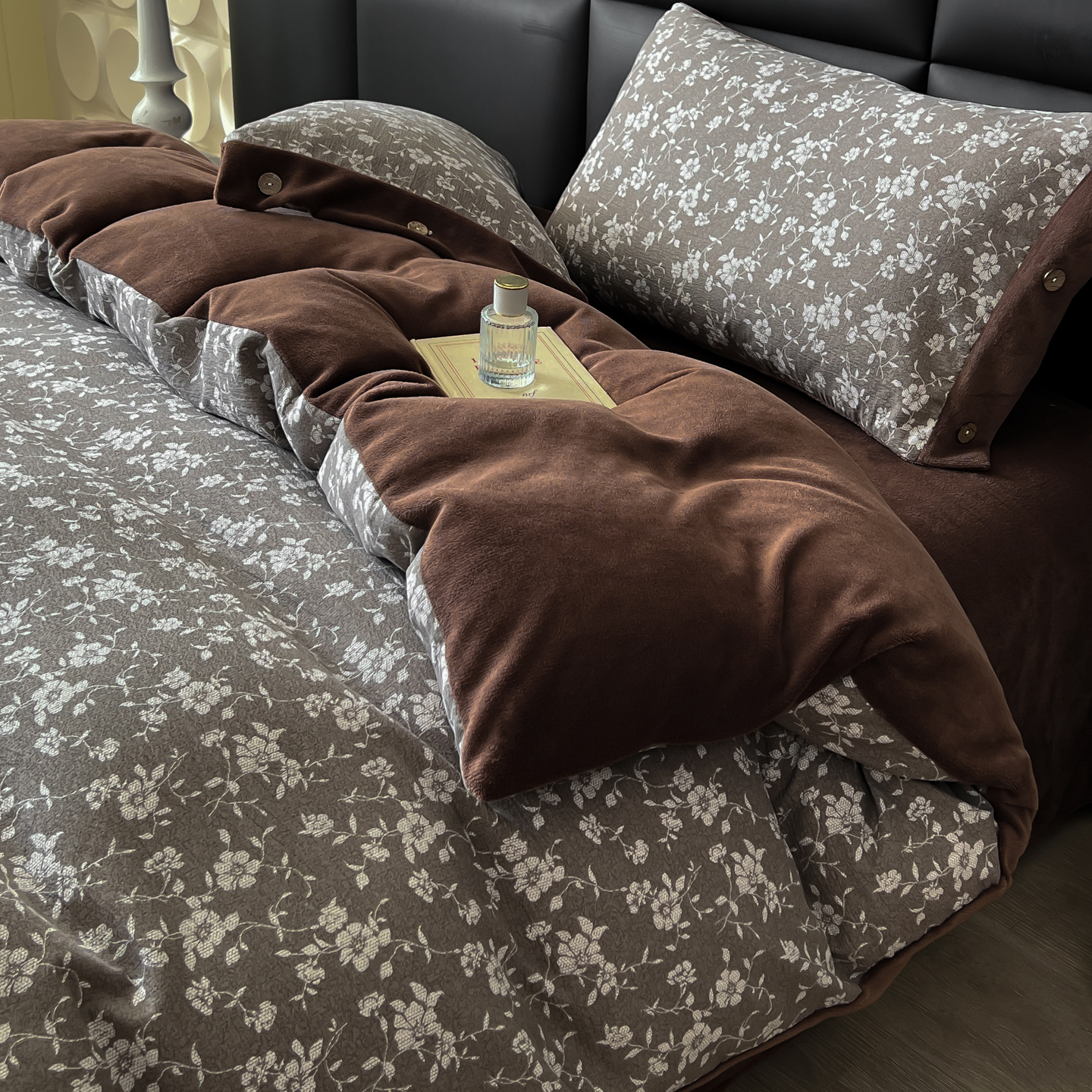 家居好物水洗原麻拼牛奶绒被套麻拼绒四件套纽扣款床上用品加绒