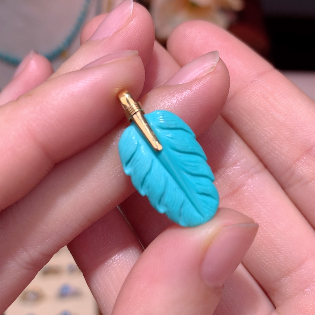 绿松石珠宝奇石18K金镶嵌