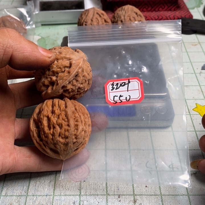 红***了把件文玩核桃核桃