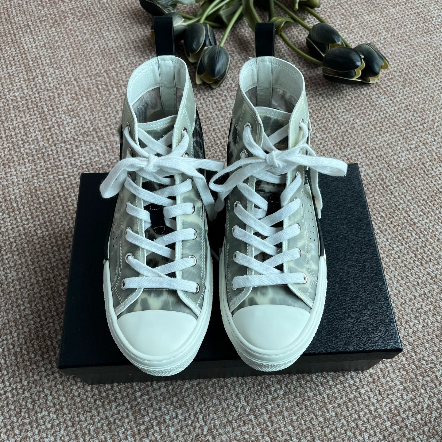 99新 DIOR/迪奥 A9884 DIOR 平底鞋98新 37码