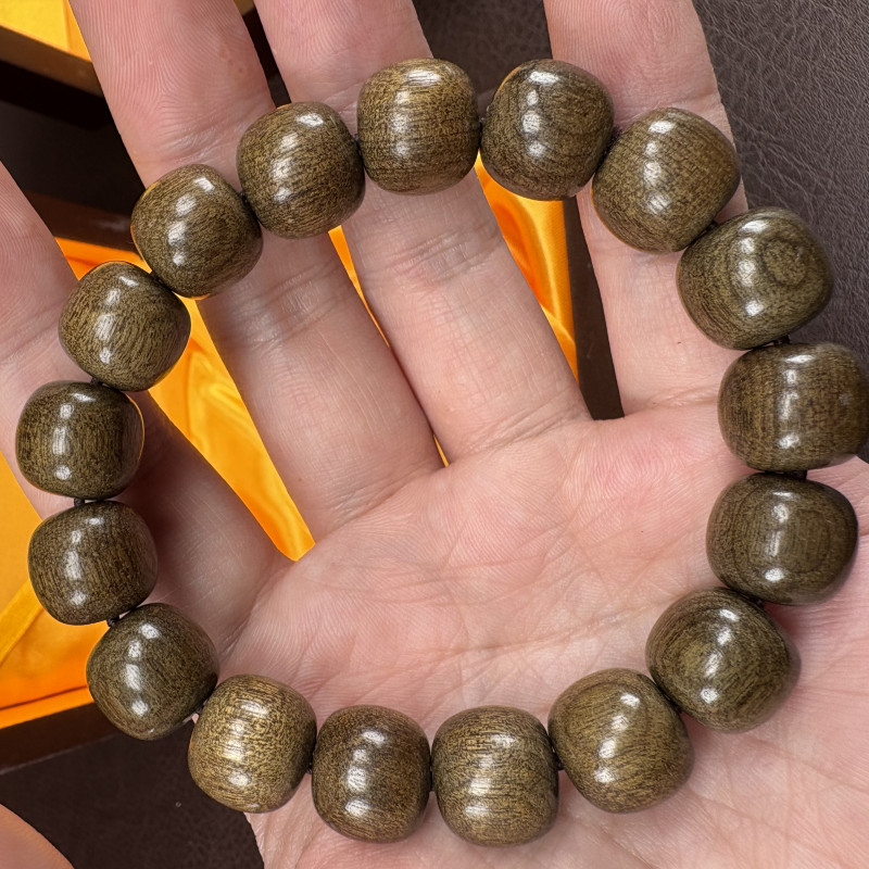 MK108金丝楠老形手串（无礼盒）