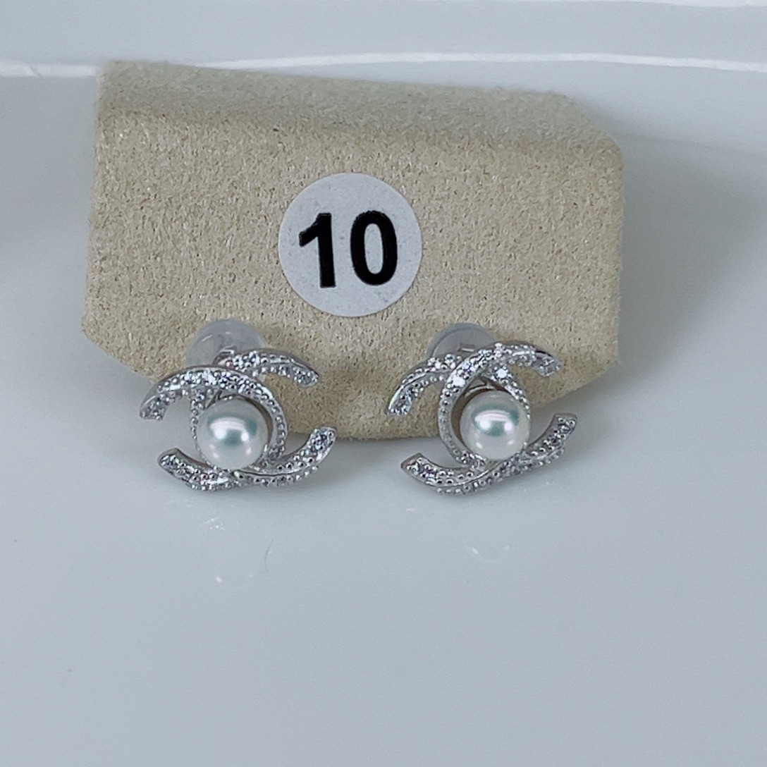 颈饰银S925镶嵌淡水珍珠