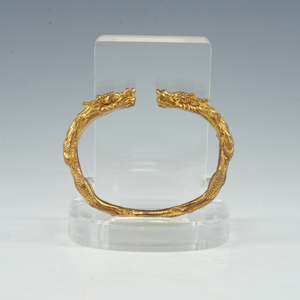 lot70911 明代 铜鎏金双龙纹手镯