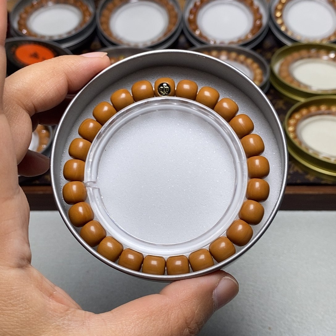 猴头核桃手串5号金标超小老型9左右