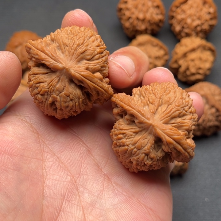 还***风文玩核桃把件南疆石43