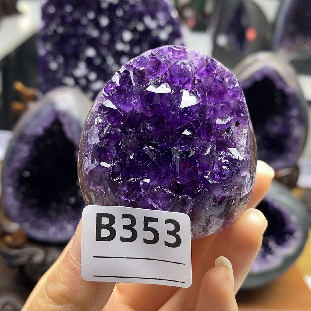 未镶嵌紫晶大型摆件（非配饰）