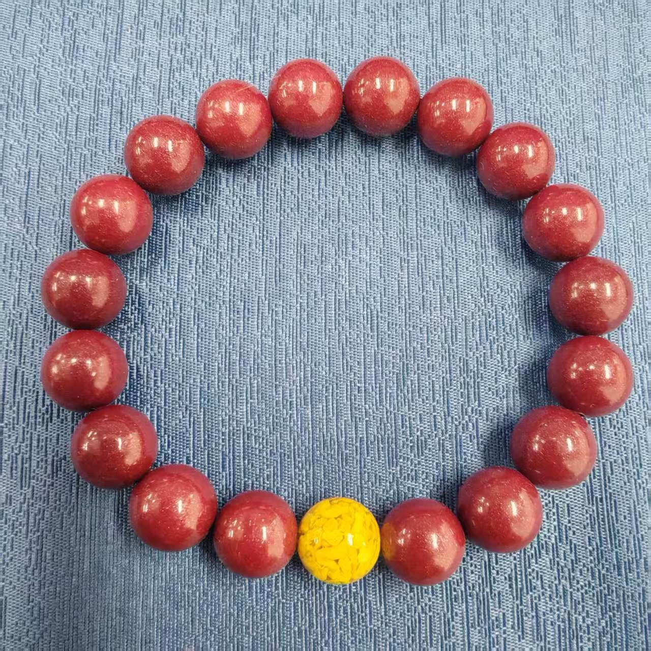 含辰砂工艺品nx601-经典紫金卡10带一颗雄黄手串