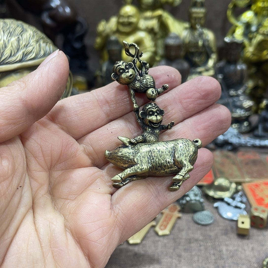 祝***运克家铜艺精品摆件