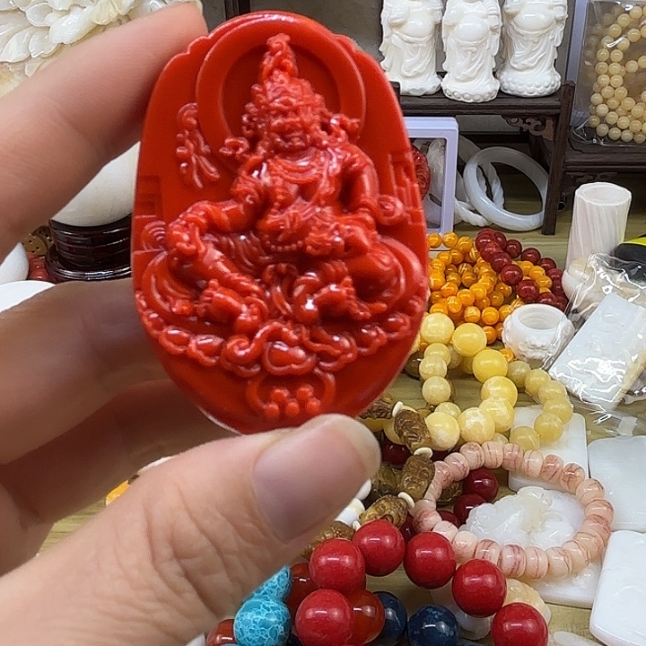 非洲紫檀（红花梨）黄财神