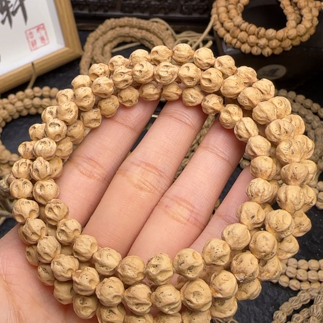 柏香籽/百香籽吊坠挚*o