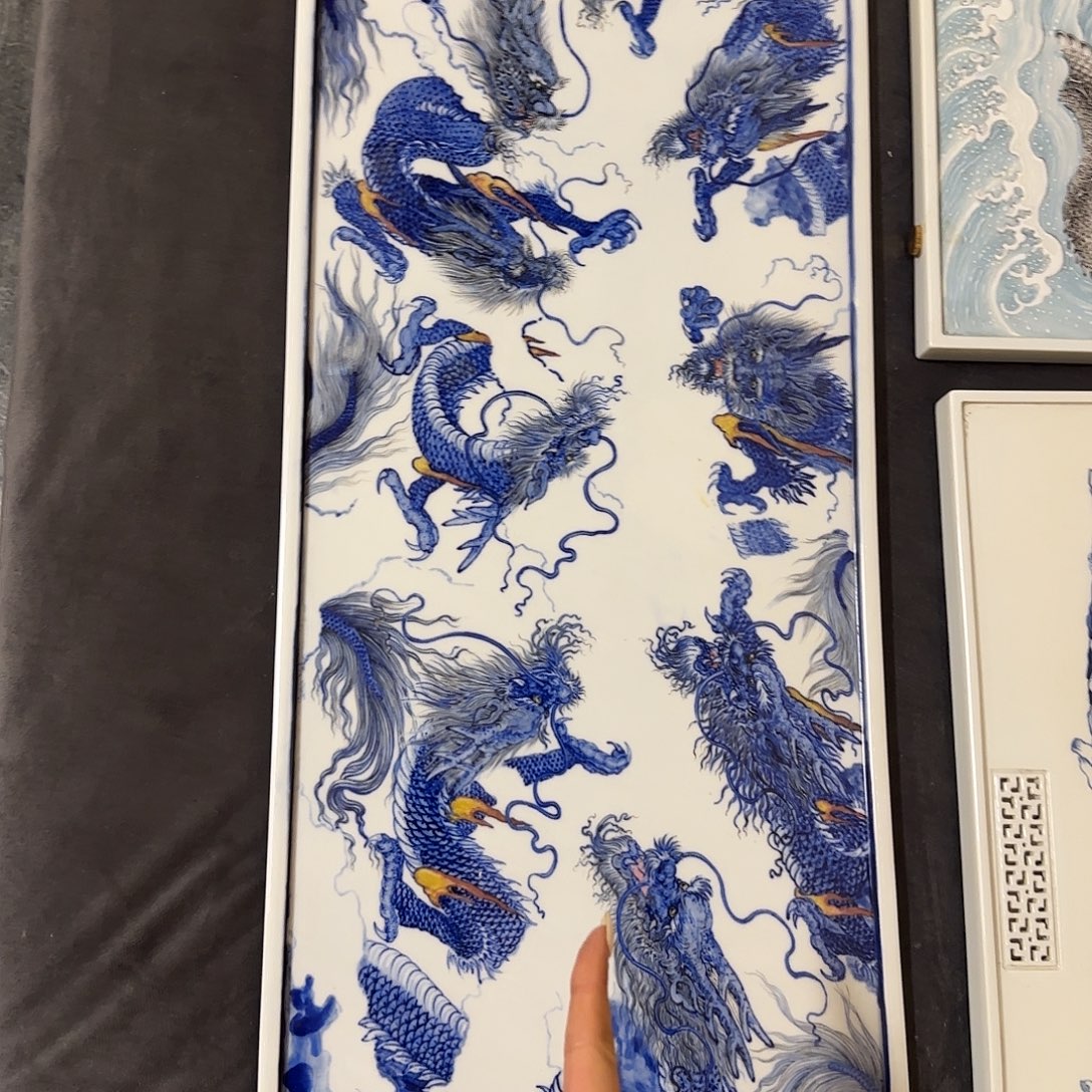 九龙超大茶盘青花矾红墨彩