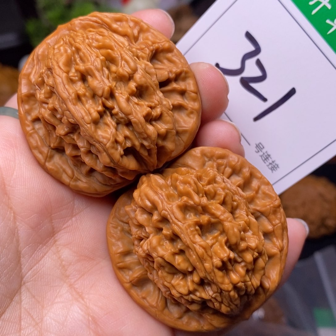 把件文玩核桃321虎头4.4