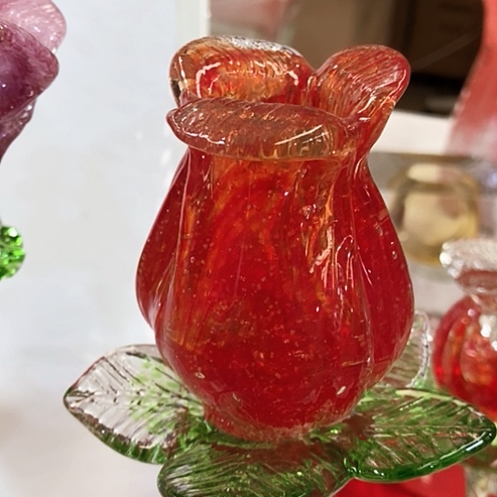 琉璃花瓶高45厘米宽9厘米