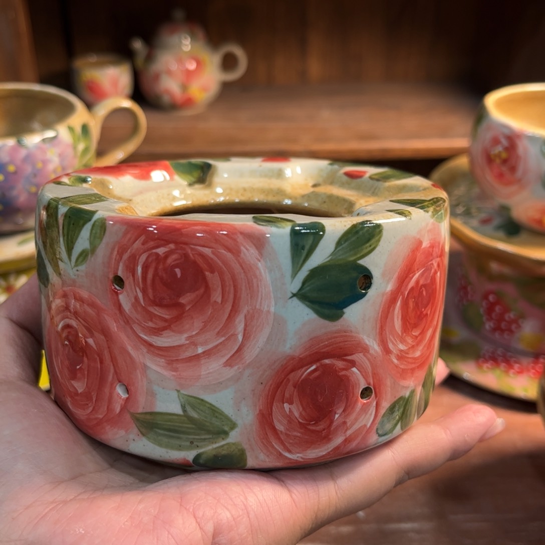 瓷片红红火火过大年