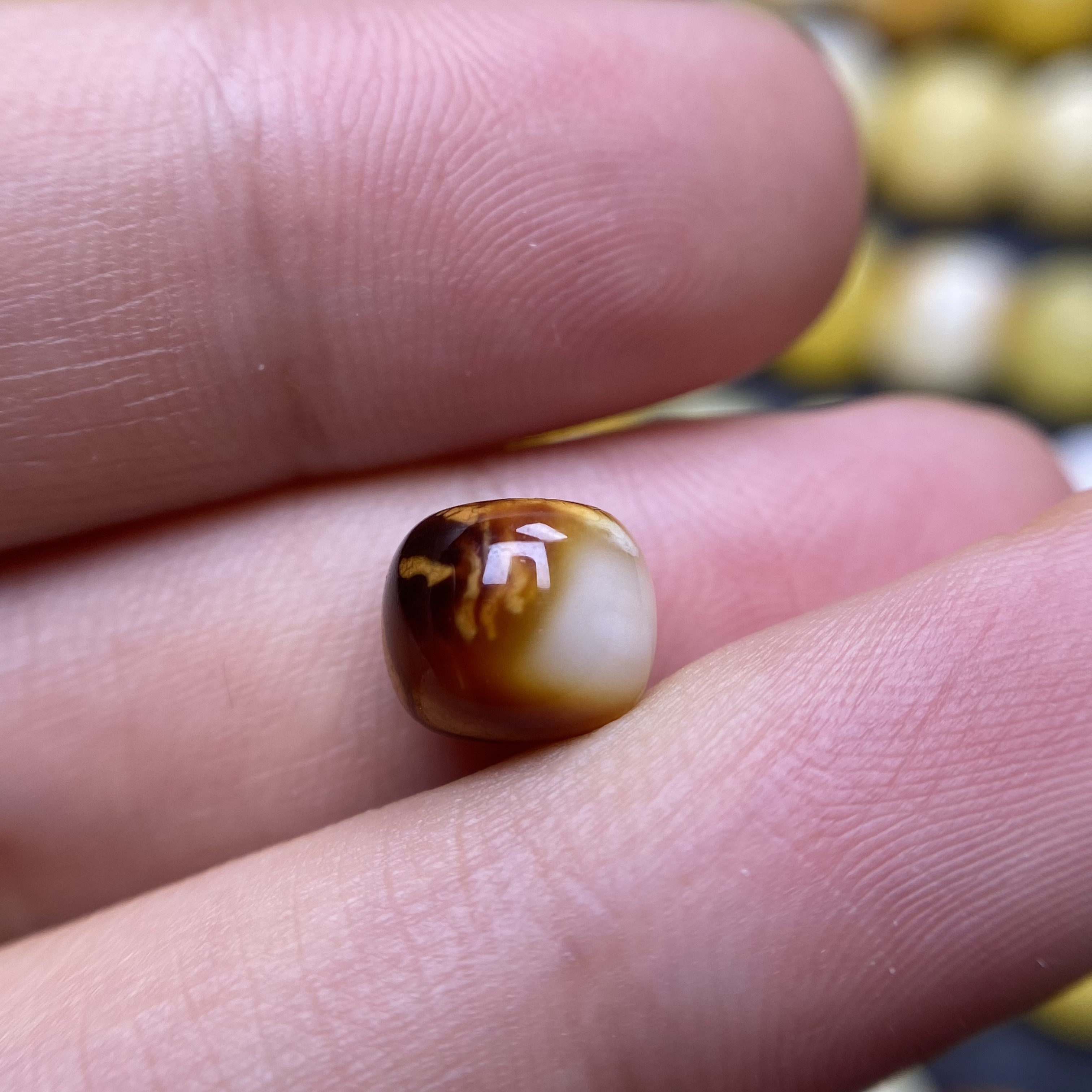 蜜蜡沁色老型隔片对珠8.5×7.5mm，天然无优化保天然