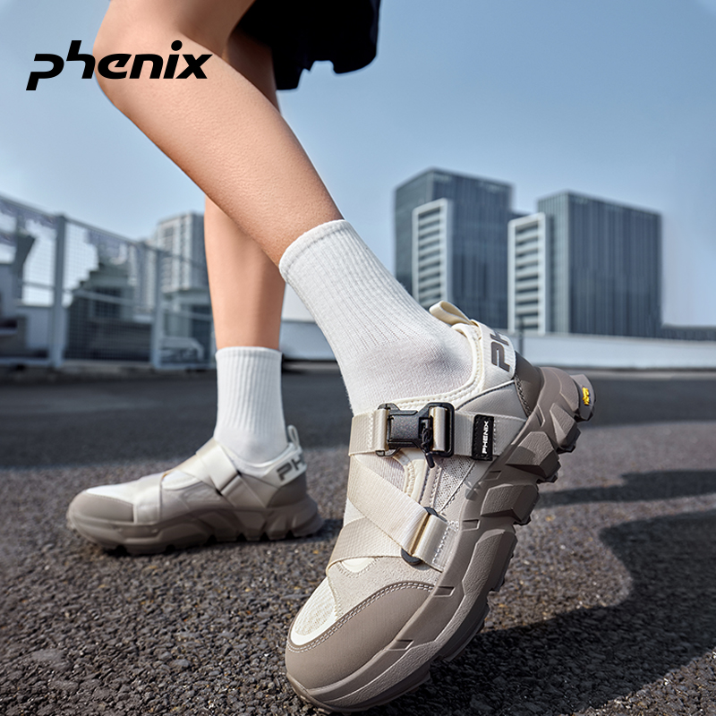 phenix菲尼克斯2025春夏季新款户外防滑休闲运动镂空透气复古凉鞋