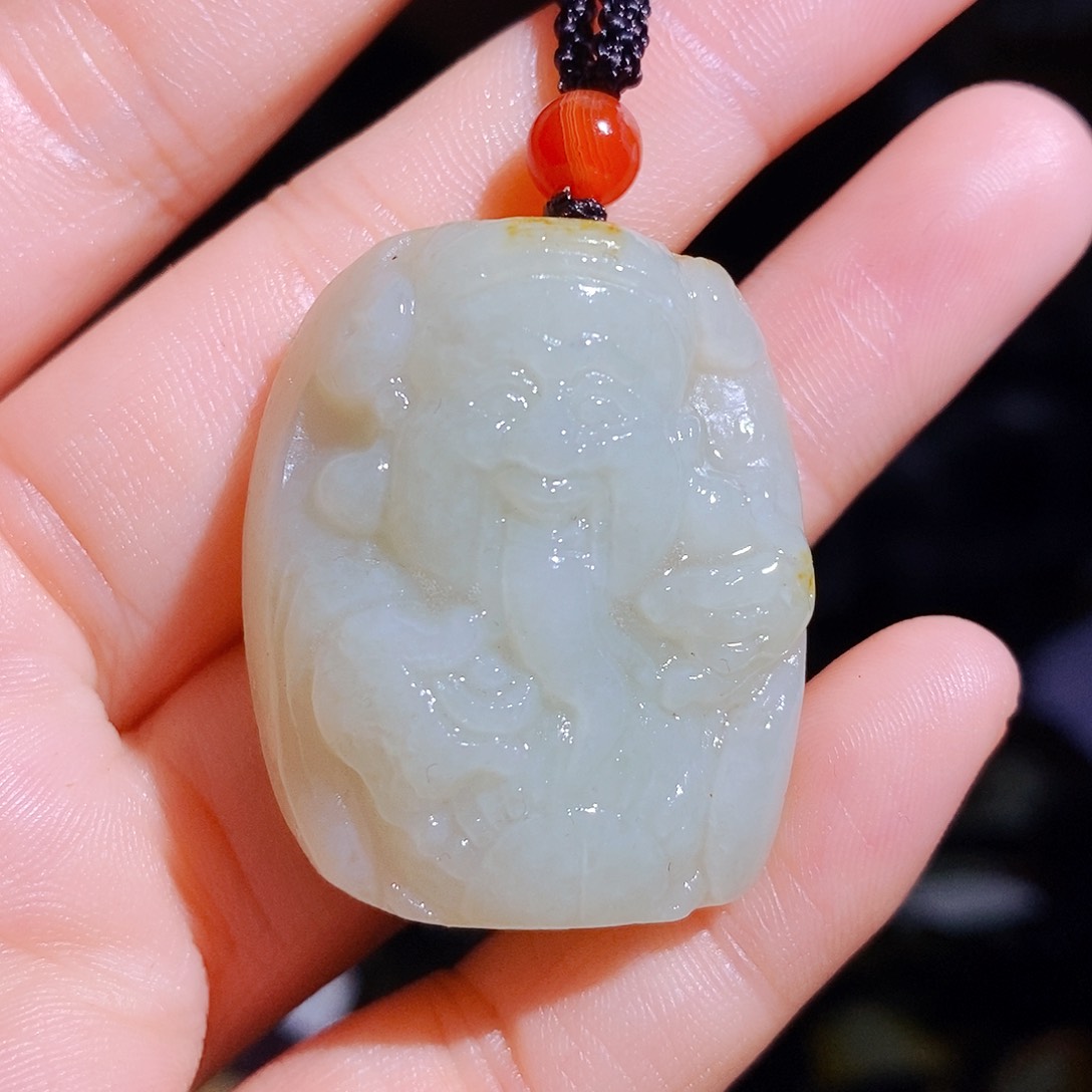 和田玉颈饰未镶嵌