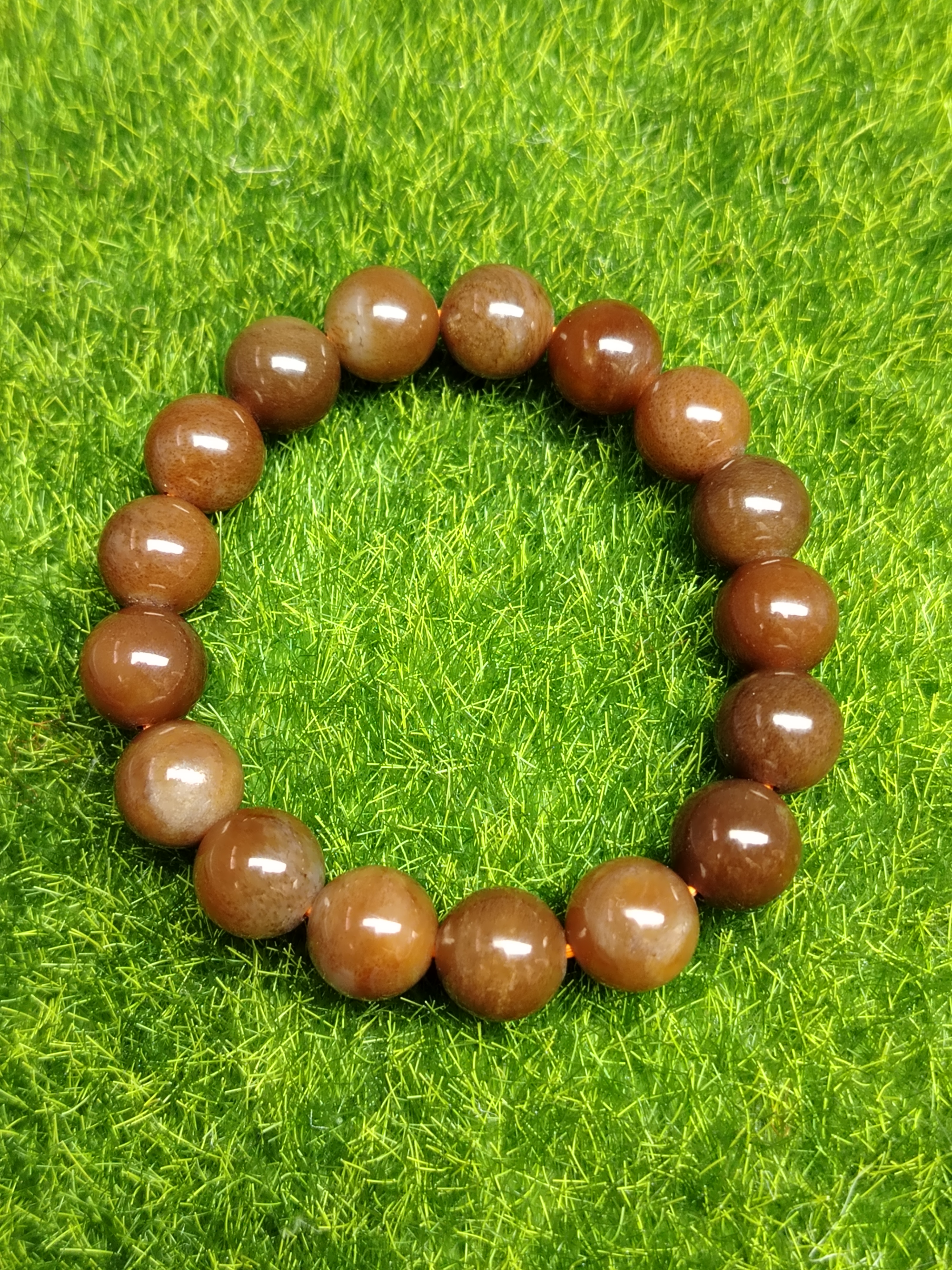 和田玉新疆糖卡12mm