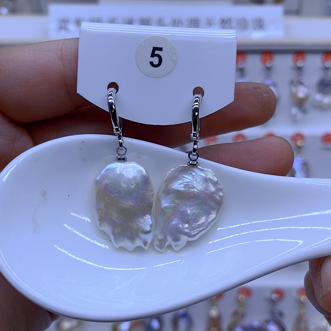 淡水珍珠颈饰未镶嵌