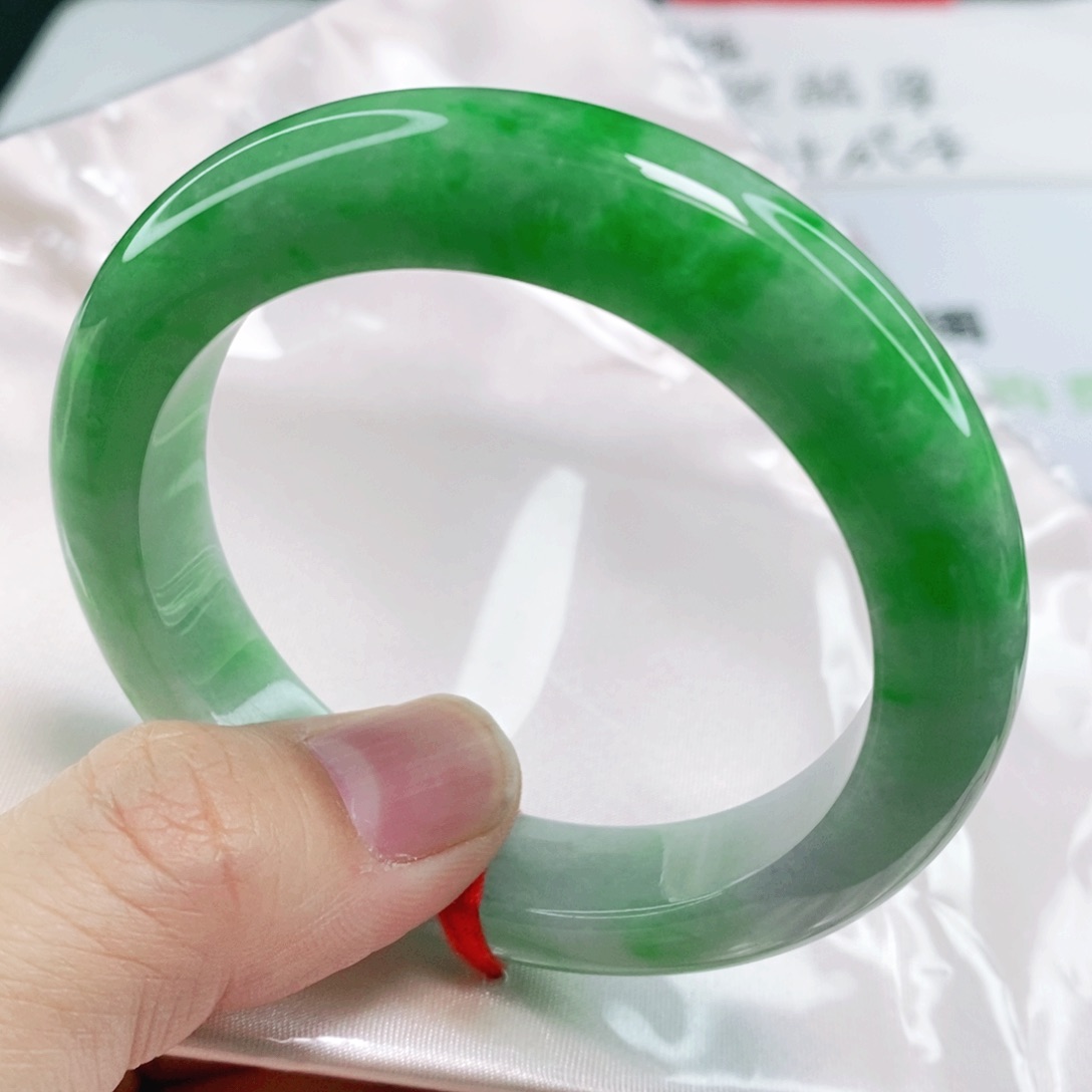 未镶嵌手镯翡翠53.8圈口