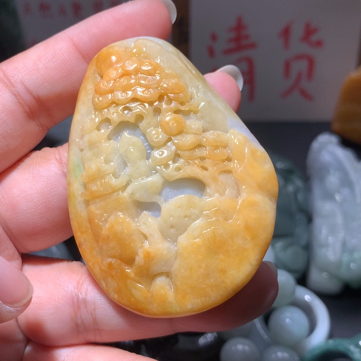 翡翠未镶嵌颈饰保真天然A货翡翠