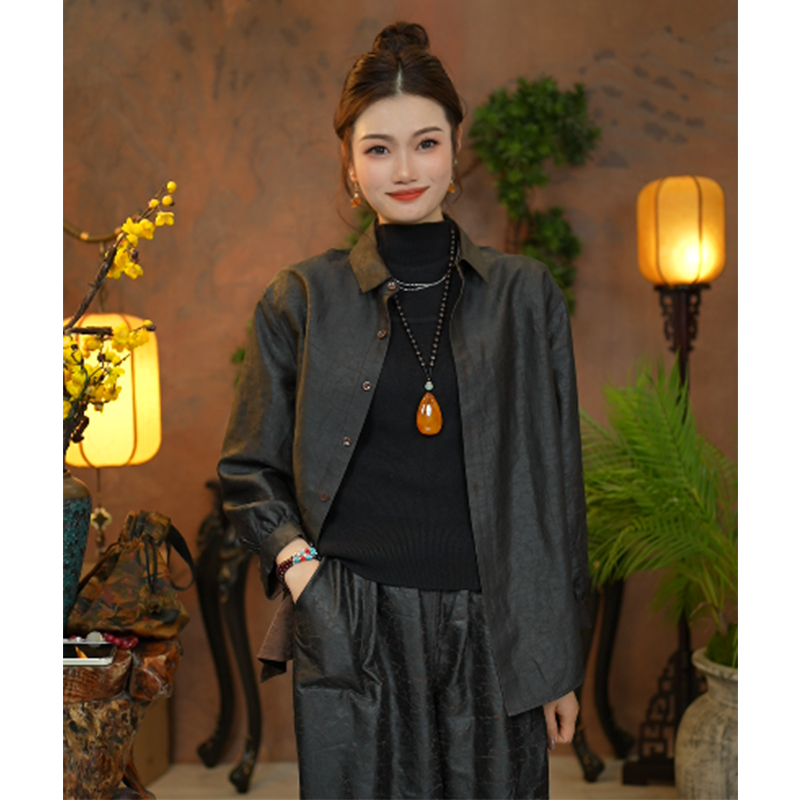 【董小姐】2025新款桑蚕丝龟裂纹原龟香云纱时尚女