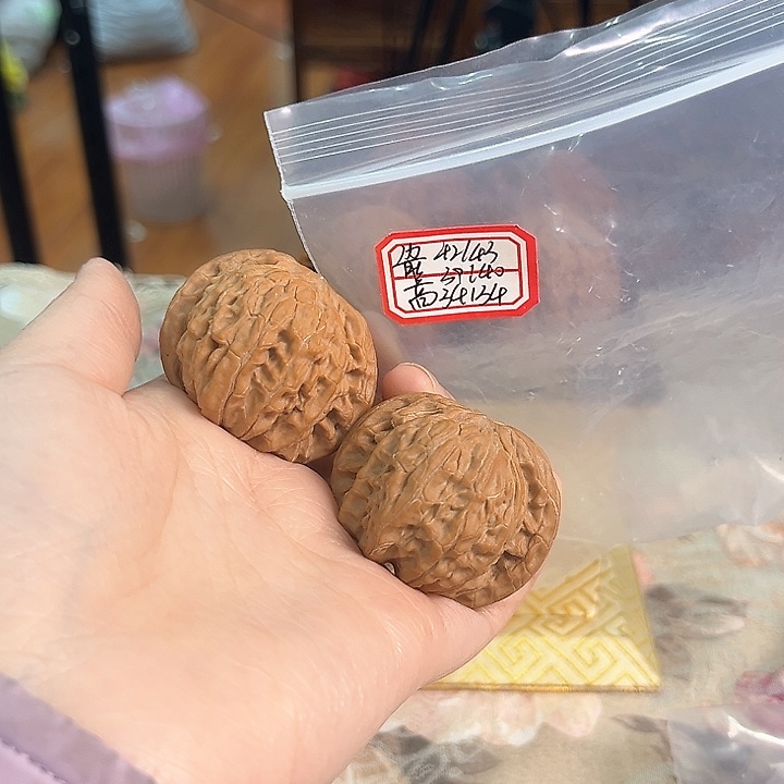 文玩核桃把件磨盘