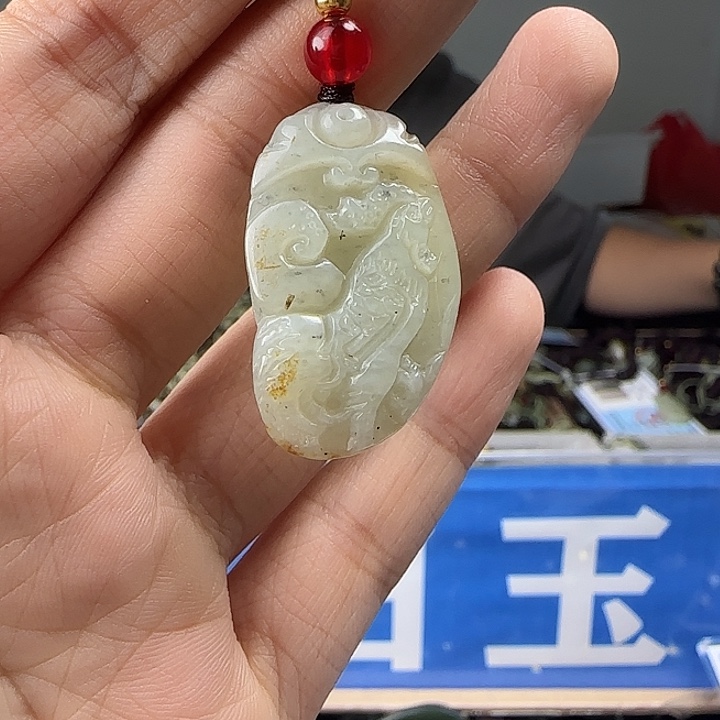 颈饰未镶嵌和田玉