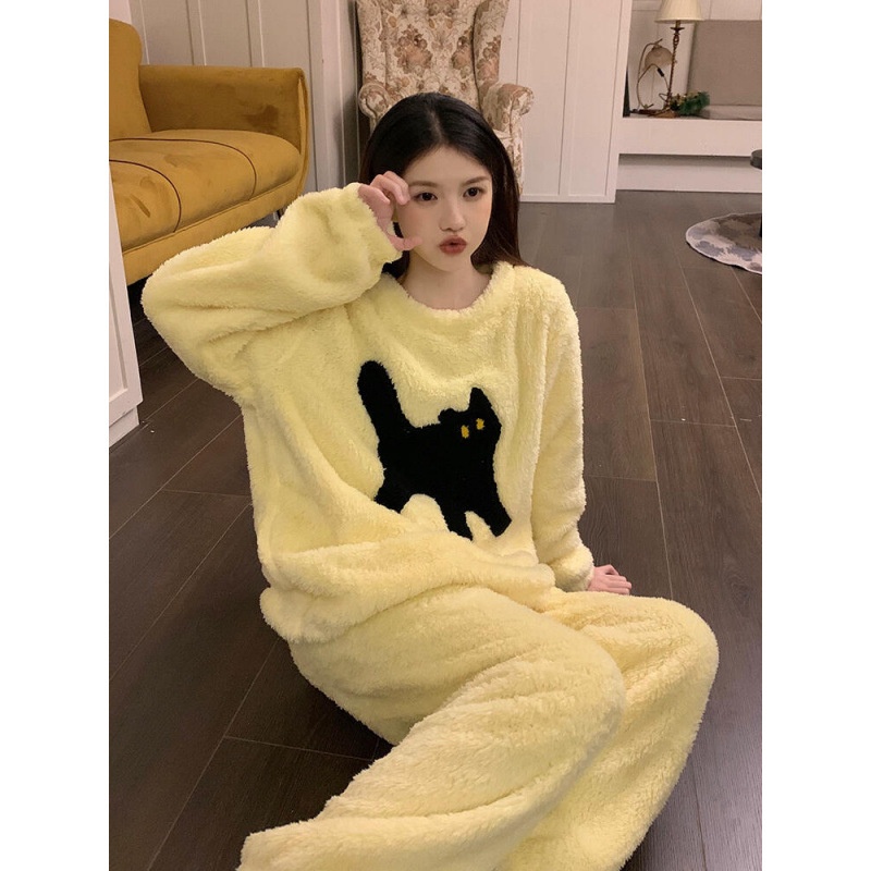【猫咪精灵】2025韩版圆领保暖女睡衣珊瑚绒家居服加厚睡衣套装INS