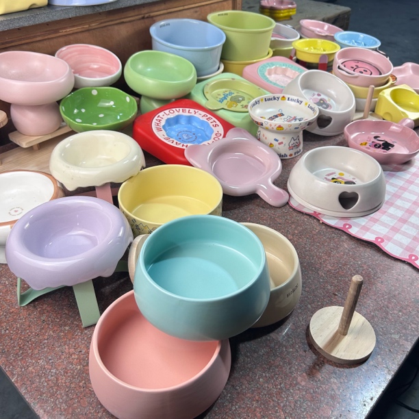 仓库直降网红风格微瑕宠物狗猫餐前碗及碗架餐具陶瓷加厚吃饭碗