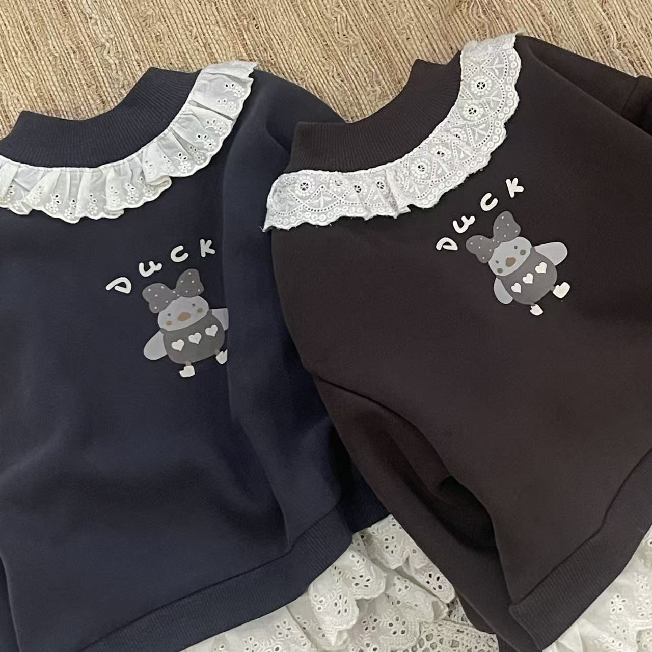 现货「可可买手集合店」休闲风圆领秋冬时尚花边卫衣#买手
