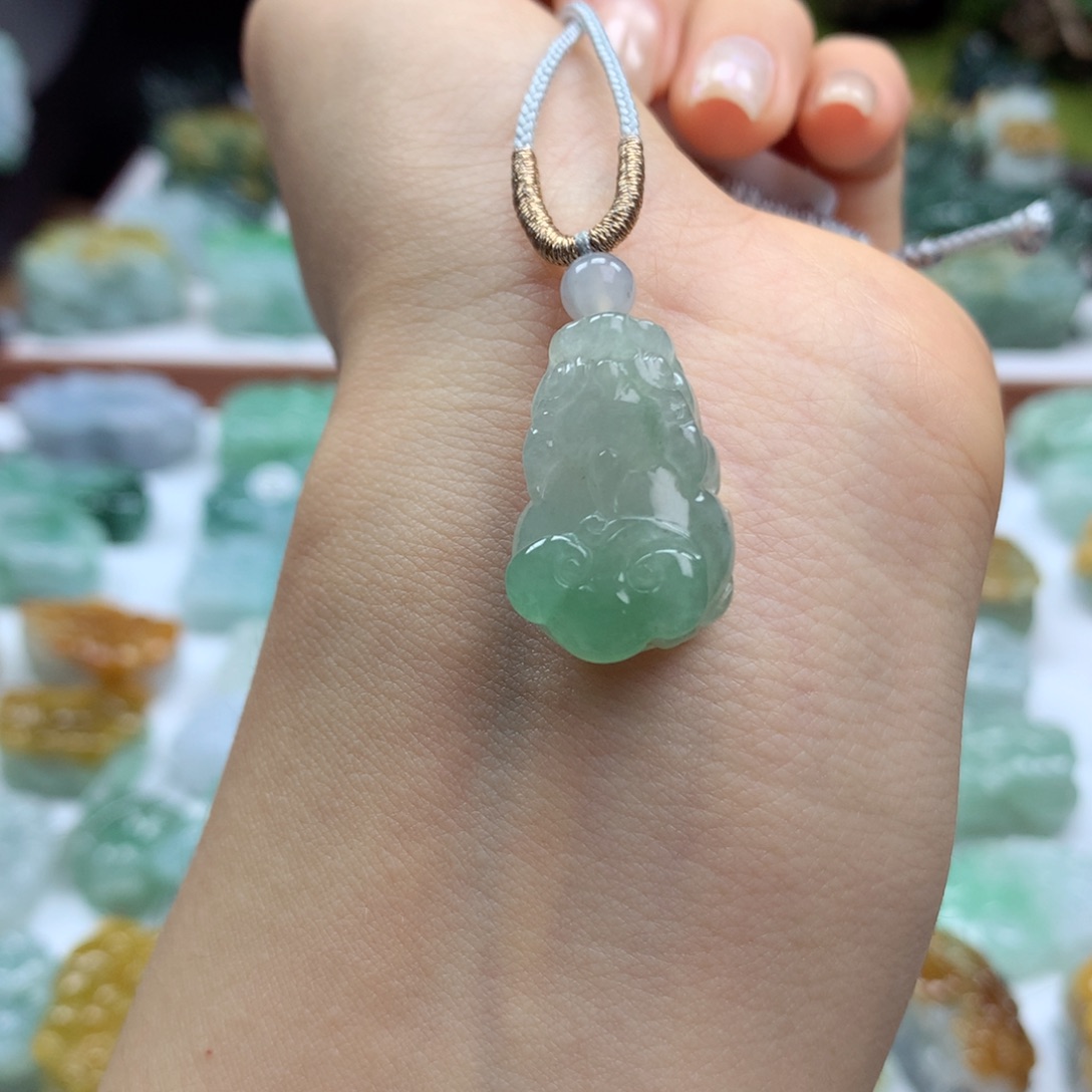 未***➻翡翠未镶嵌颈饰22