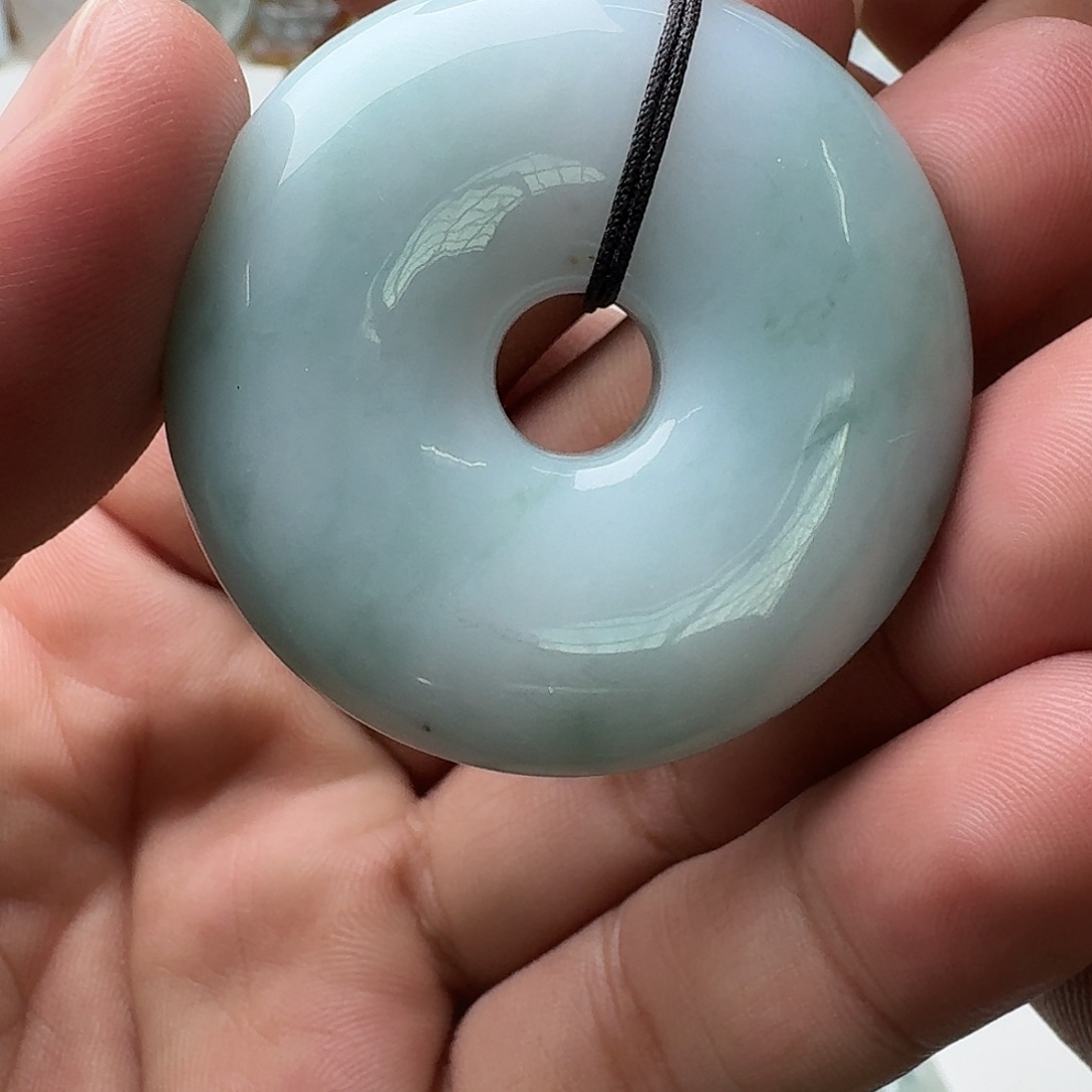 翡翠未镶嵌颈饰145