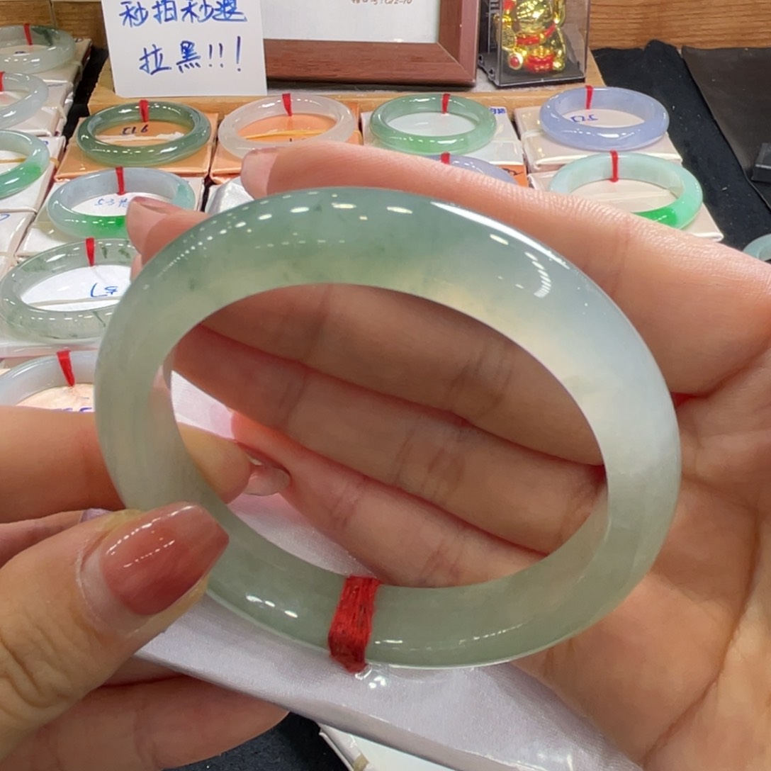 翡翠手镯未镶嵌53.8正圈