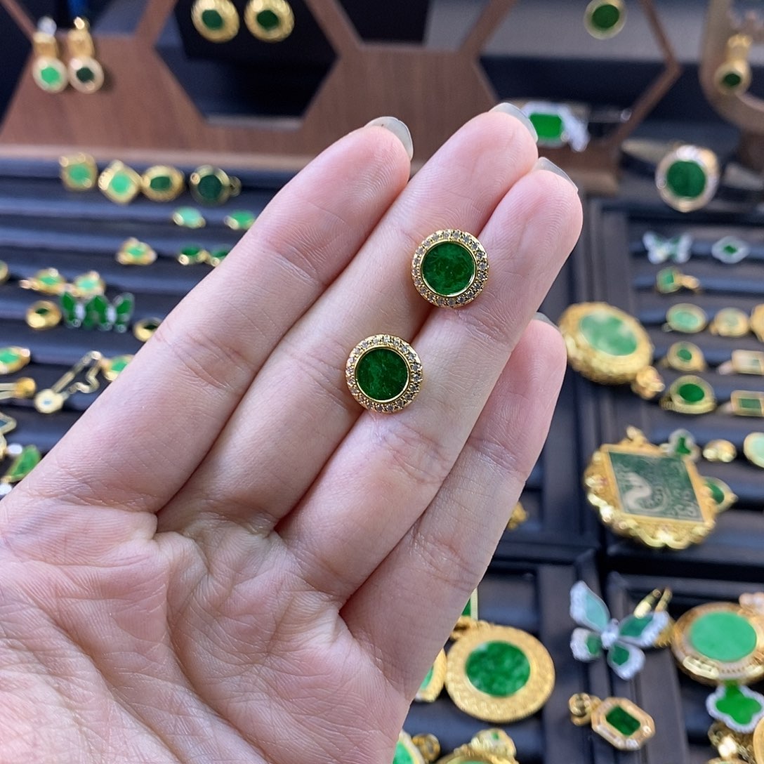 婧***语翡翠银S925镶嵌吊坠(不含链)缅甸翡翠耳饰