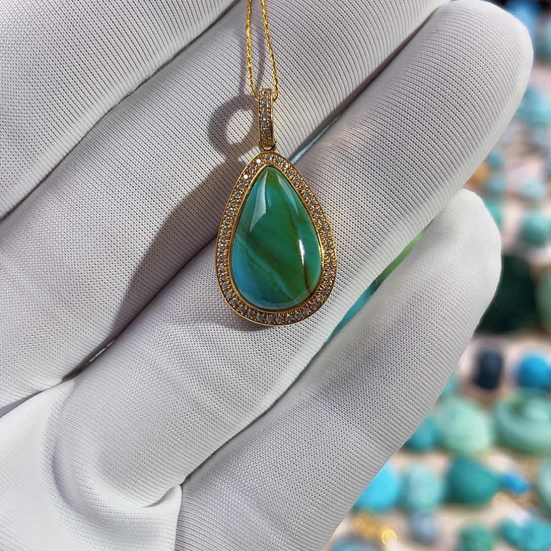 绿松石珠宝奇石18K金镶嵌